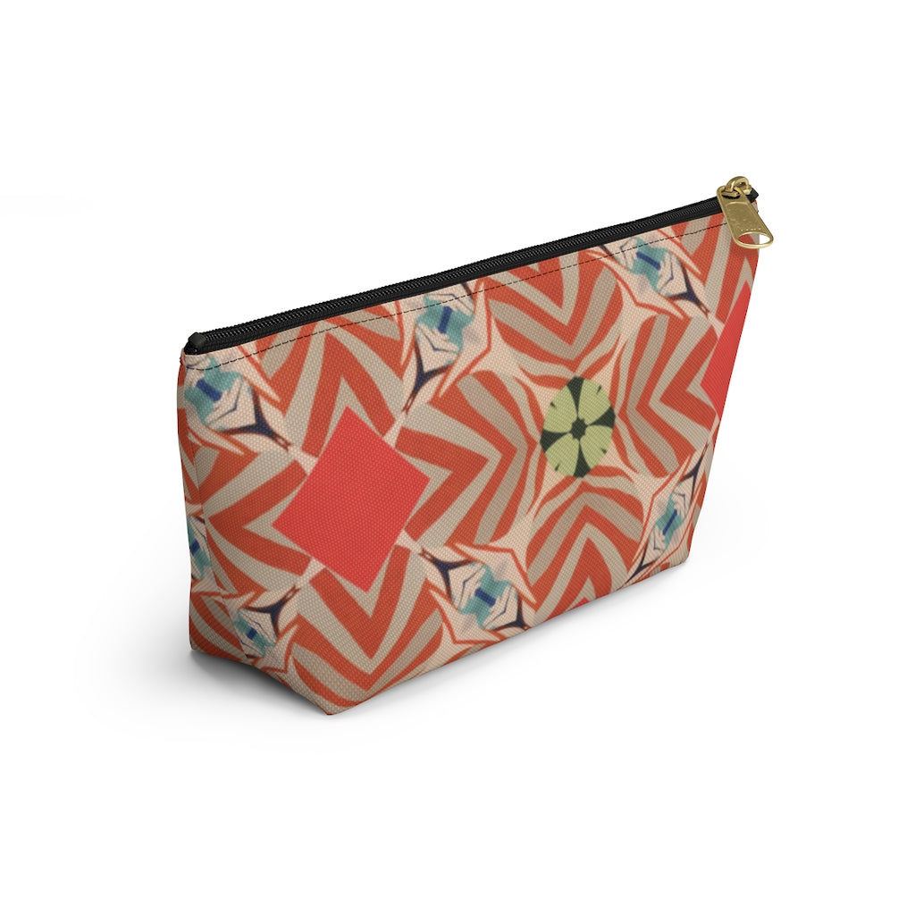 Retro Geo Accessory Pouch w T-bottom