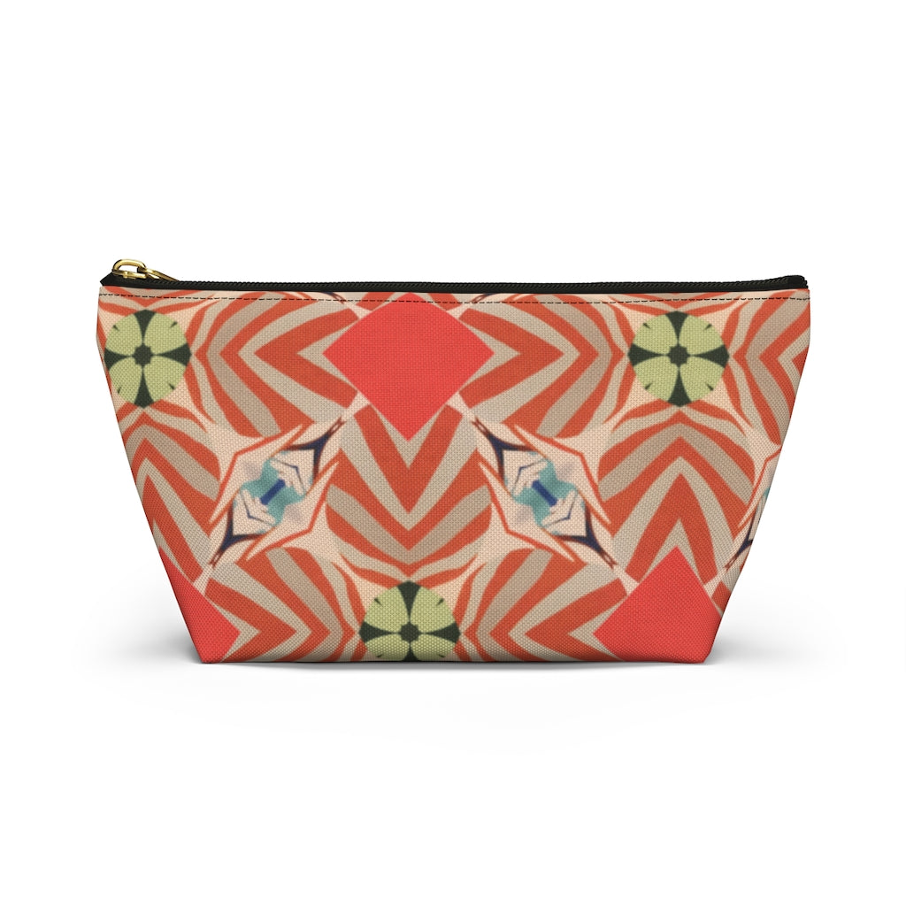 Retro Geo Accessory Pouch w T-bottom