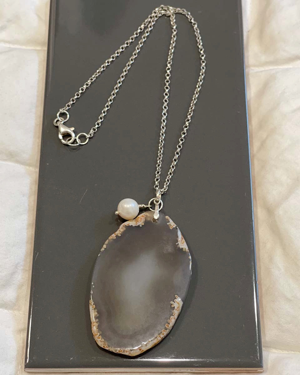 Grey Agate with Fresh water Pearl Necklace